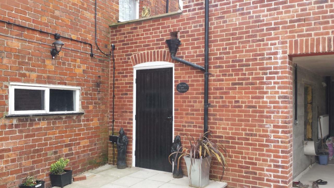 The Saracens Head The Conkera Apartment Chapel Saint Leonards Exterior photo